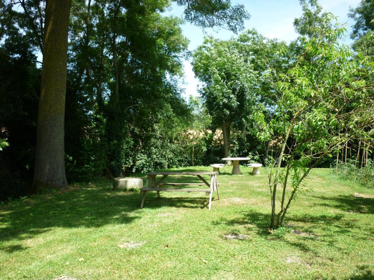 Frontenay-Rohan-Rohan Le Logis De Faugerit Bed & Breakfast エクステリア 写真